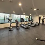 Central Stay Studio Apartment Near Cleveland And Abu Dhabi Mall