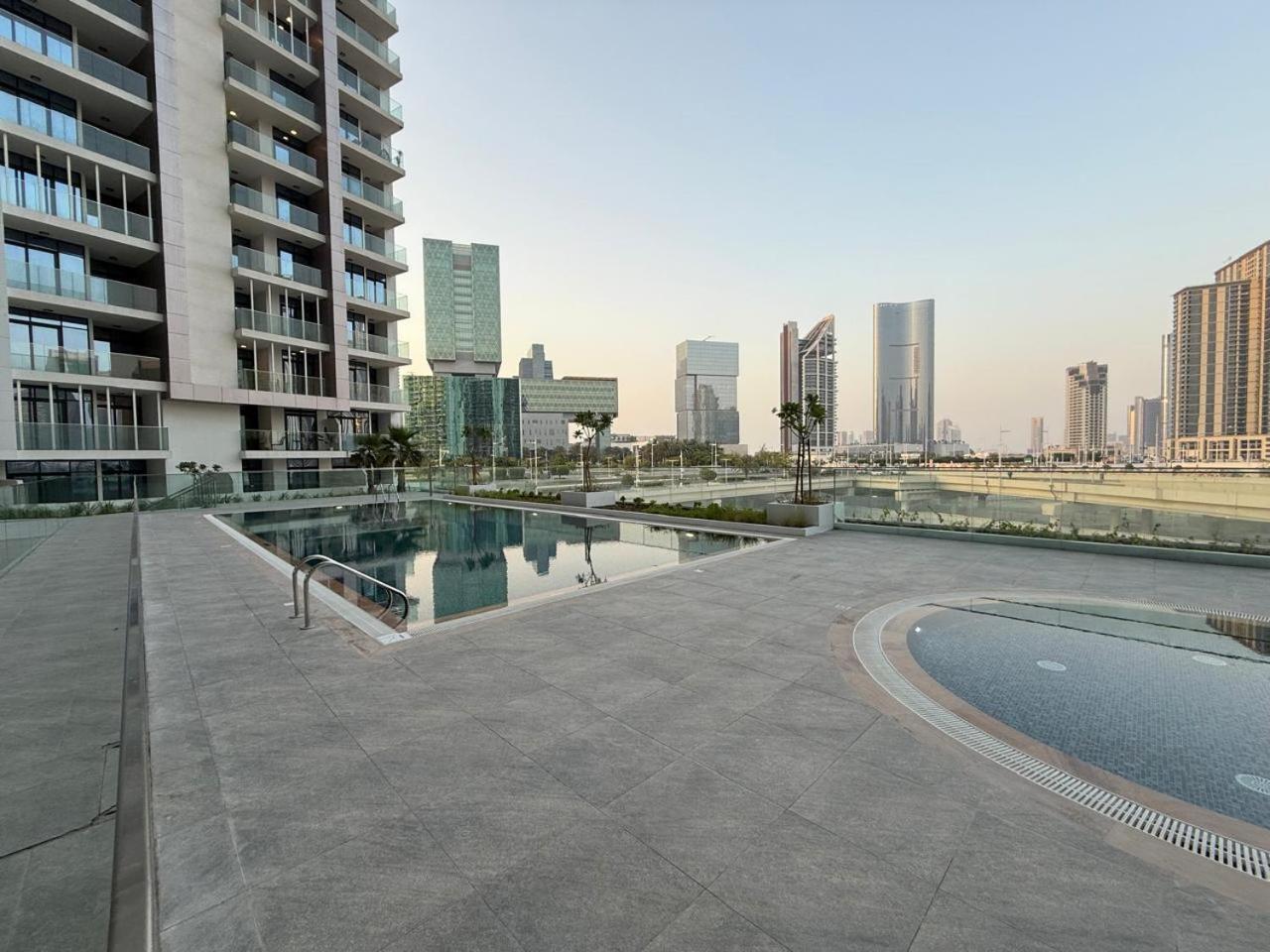 Near Cleveland And Mall Apartment Abu Dhabi